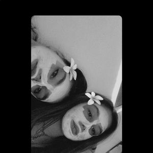 Meet your Posher, Meeya-shayne